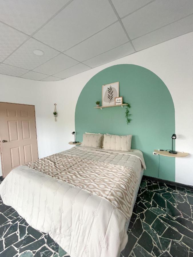 Casa Serena B&B Santa Tecla 外观 照片