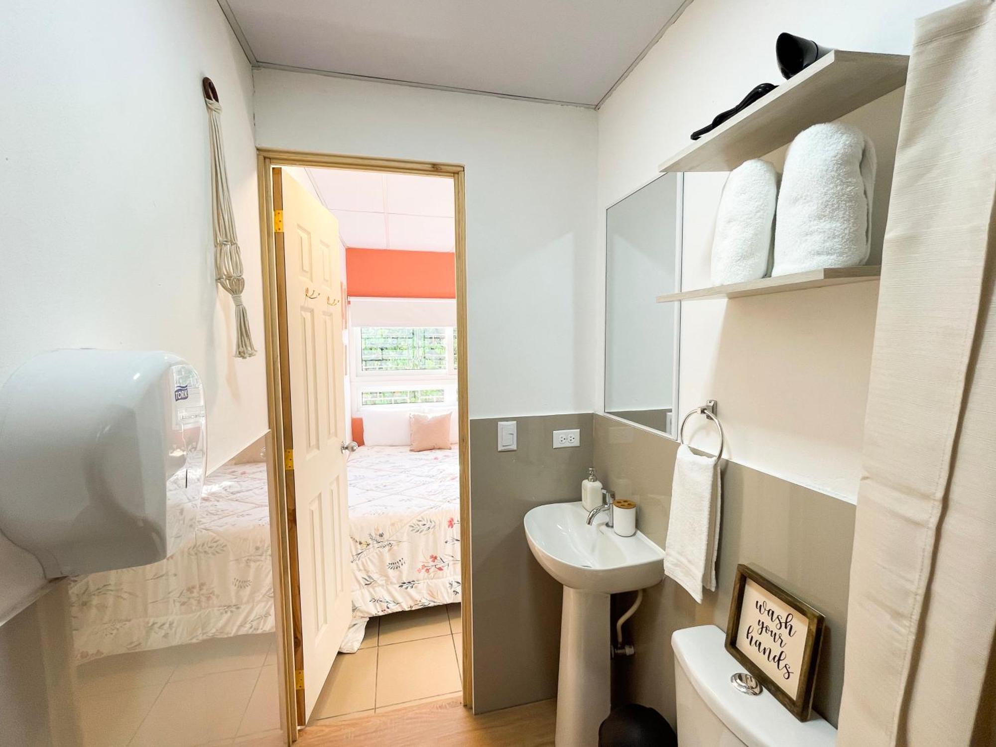 Casa Serena B&B Santa Tecla 外观 照片